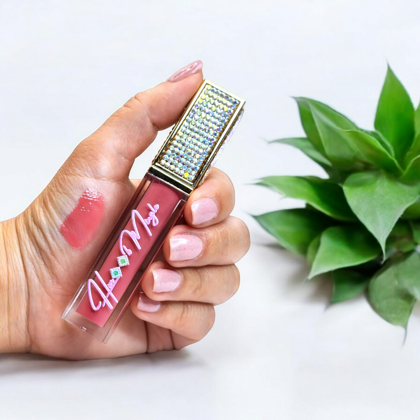 Luminous Luxe Lip Gloss