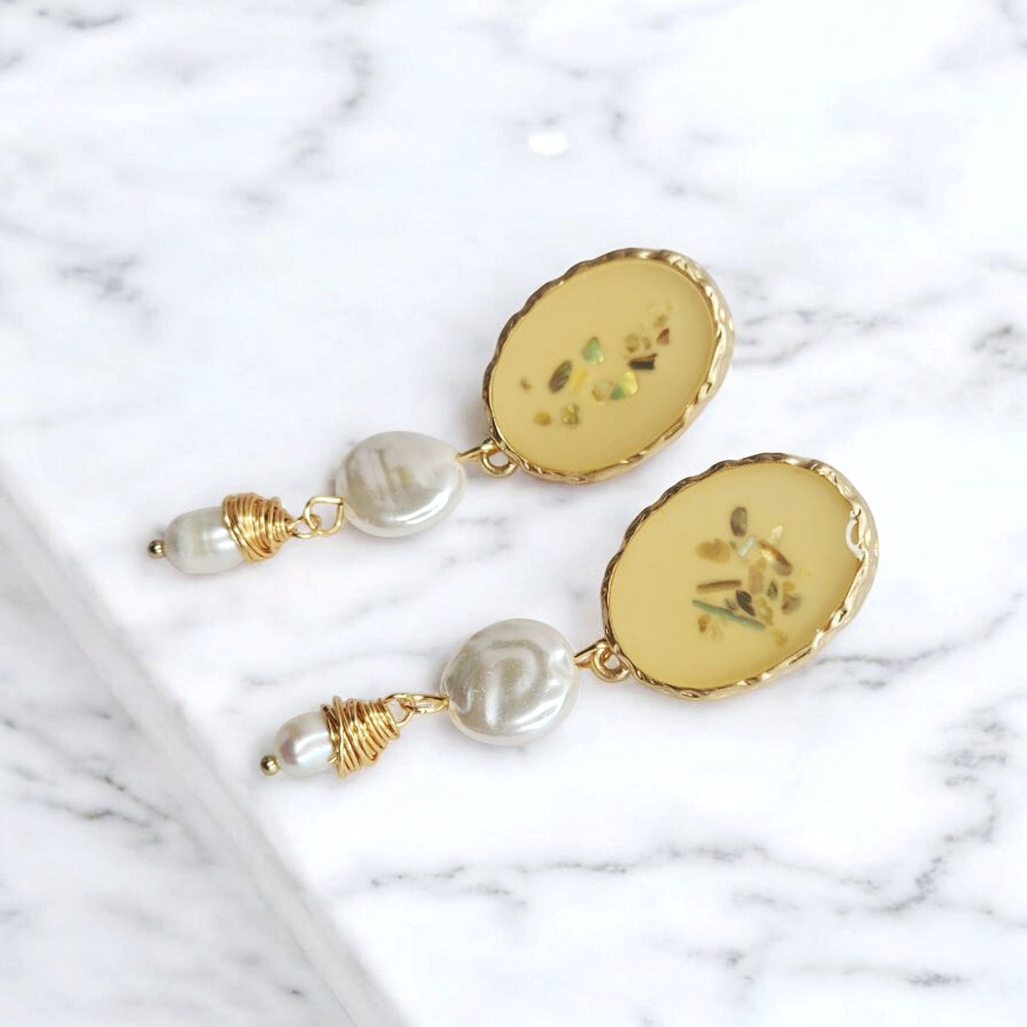 Seashell Reverie Oval Gold Earrings