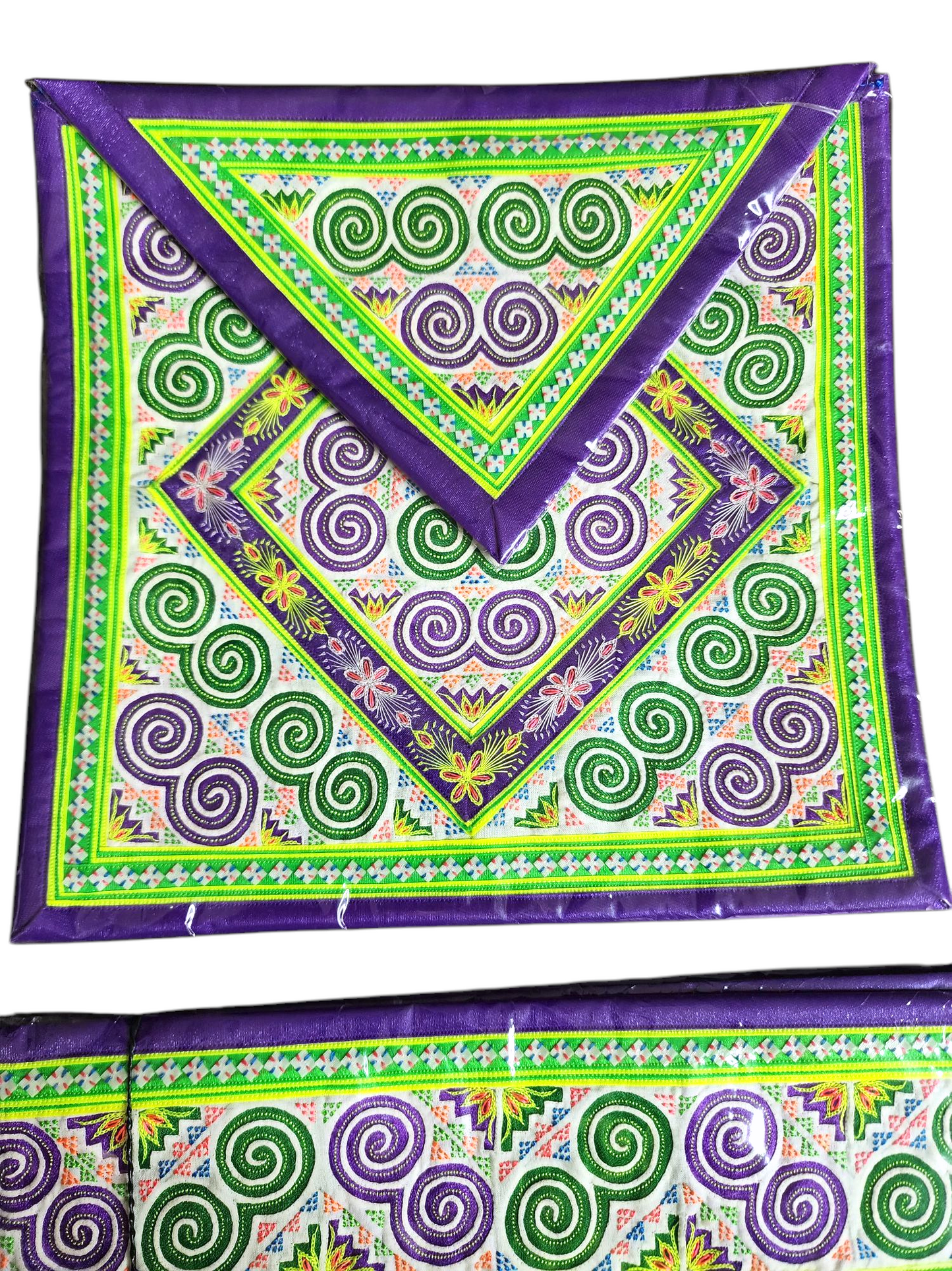 Hmong Handmade Paj Ntaub Qwj