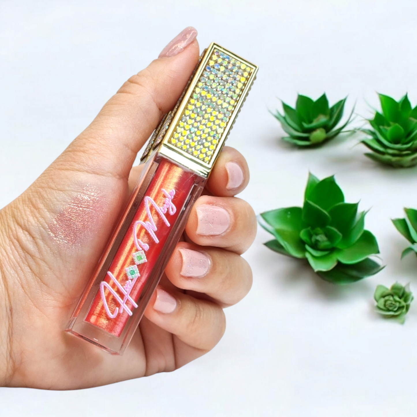 Luminous Luxe Lip Gloss